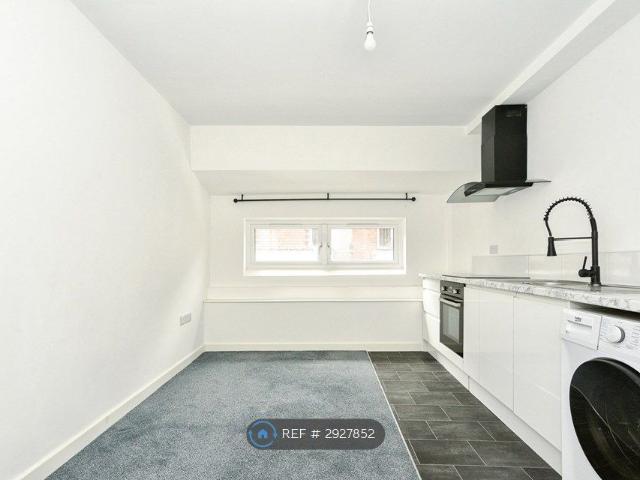 Brown St, Salisbury SP1, 1 bed flat to rent, £950 pcm | PrimeLocation