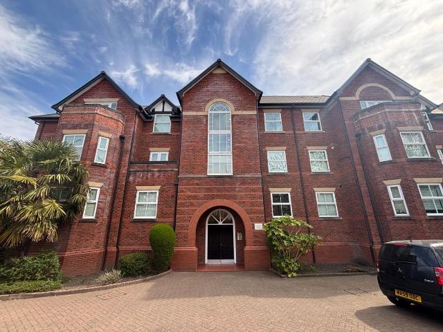 Brown Street, Altrincham WA14, 2 bed flat to rent, £1,575 pcm | PrimeLocation
