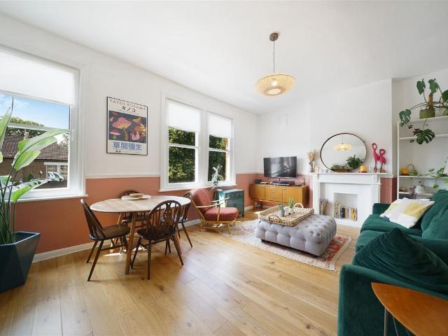 Brownhill Road, London SE6, 3 bed shared accommodation to rent, £2,250 pcm | PrimeLocation