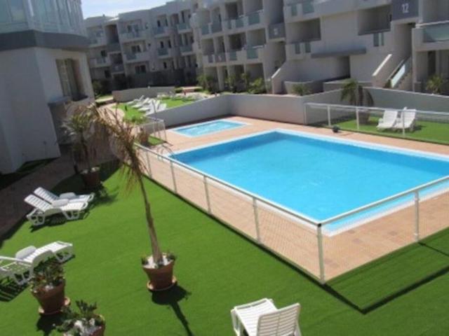 Brownie de chocolate: piscina, terraza, wifi