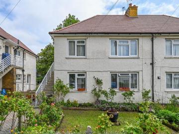 Browning Avenue, W7, Hanwell, London, W7 2 bed flat to rent £3,250 pcm £750 pw