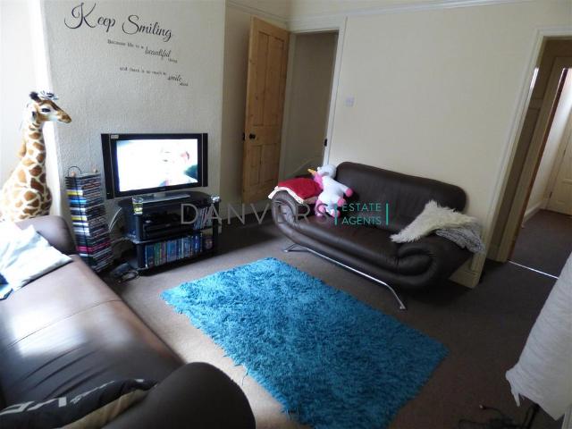 Browning Street, Leicester LE3 3 bed terraced house to rent £1,100 pcm £254 pw