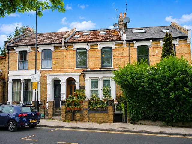Brownswood Road, Finsbury Park N4, 1 bed flat to rent, £2,000 pcm | PrimeLocation
