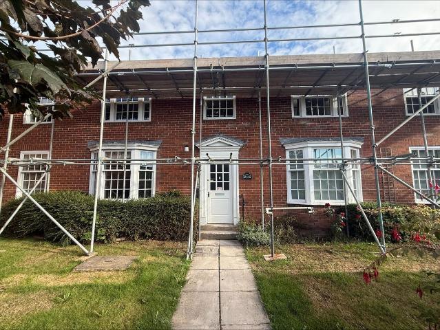 Browns Lane, Chester CH4, 2 bed flat to rent, £1,150 pcm | PrimeLocation