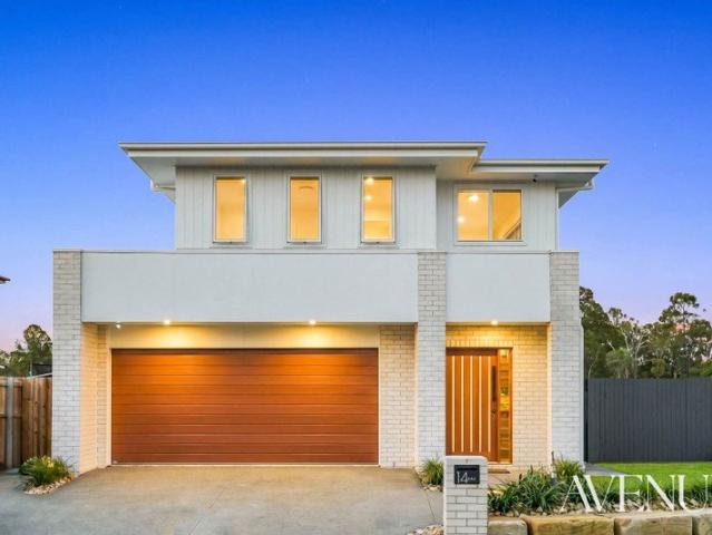 AVENUE SOLD | ROB MACFARLANE