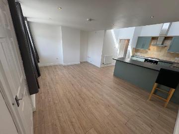 Brows Lane, Liverpool, L37 2 bed flat to rent £1,000 pcm £231 pw