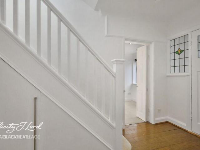 Broad Walk, London 4 bed semi detached house to rent £2,800 pcm £646 pw