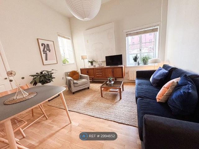 Broad Wynd, Edinburgh EH6, 2 bed flat to rent, £1,700 pcm | PrimeLocation