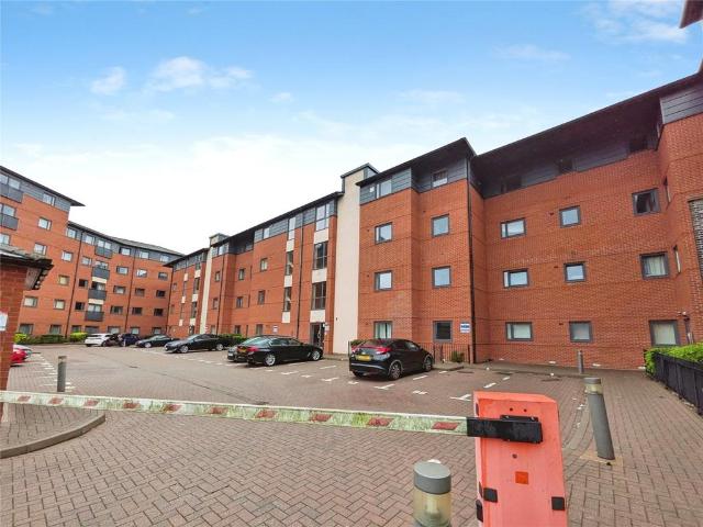 Broad Gauge Way, Wolverhampton, West. 2 bed apartment to rent £1,000 pcm £231 pw