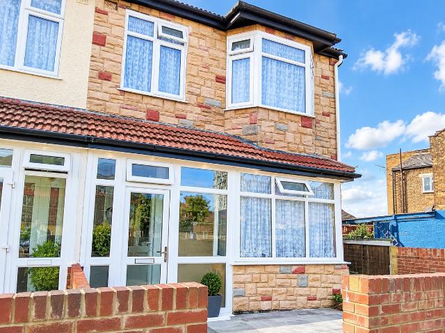 Broad Lane, London, Greater London N15, 4 bed terraced house to rent, £3,000 pcm | PrimeLocation