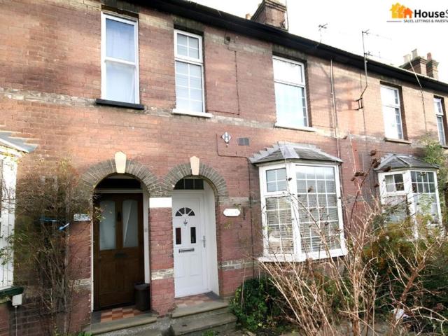 Broad Street, Chesham, HP5 3 bed house to rent £1,765 pcm £407 pw