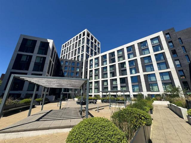 Broad Street, Birmingham B15 2 bed apartment to rent £1,450 pcm £335 pw