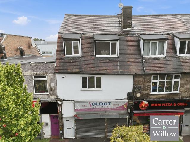 Broad Street, Dagenham RM10, 2 bed flat to rent, £1,600 pcm | PrimeLocation