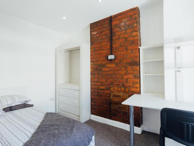 Broad Street, Loughborough LE11 1 bed house to rent £999 pcm £231 pw
