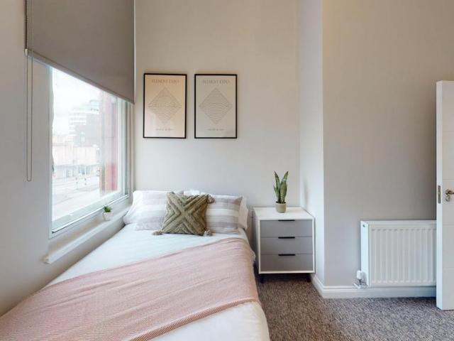 Broad Street, Nottingham NG1 6 bed house to rent £3,900 pcm £900 pw
