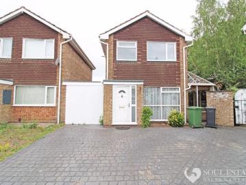 Broadmeadows Close, Willenhall WV12, 3 bed semi detached house to rent, £1,150 pcm | PrimeLocation