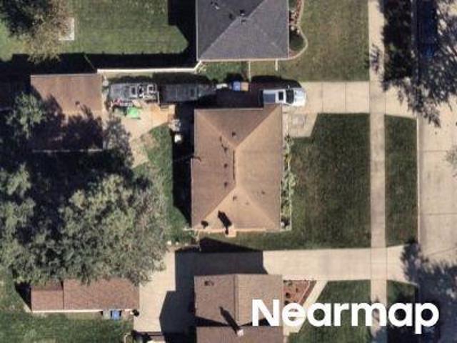 Broadmoor Dr