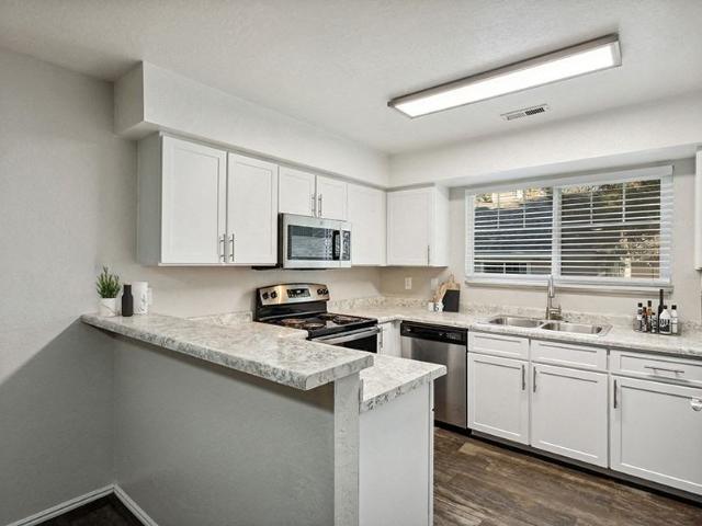 Broadmoor Village 1 Bedroom Apartment for Rent at 3375 W 7800 S, West Jordan, UT 84088