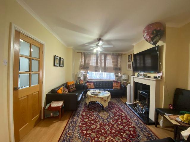 Broadoak Avenue, Enfield EN3, 4 bed semi detached house to rent, £2,450 pcm | PrimeLocation