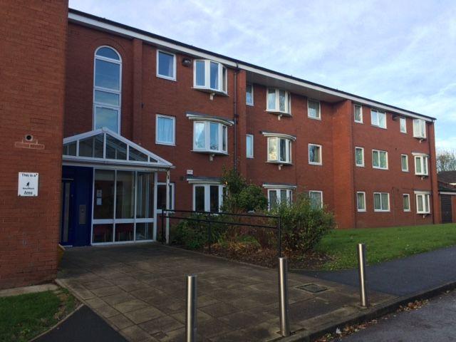 Broadoak Court, Smedley Lane, Cheetham, Manchester M8, 2 bed flat to rent, £790 pcm | PrimeLocation