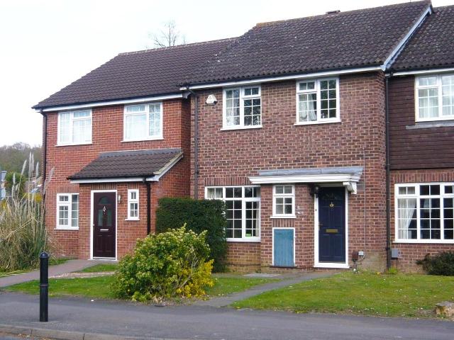 Broadacres, Guildford GU3, 4 bed semi detached house to rent, £3,200 pcm | PrimeLocation