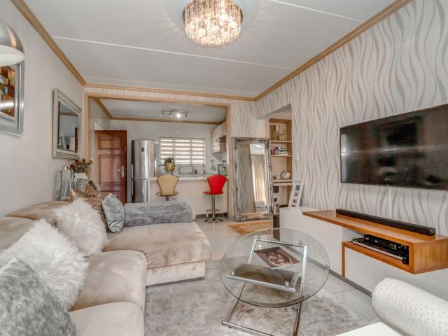 Broadacres Haven: Your Perfect Apartment Awaits!