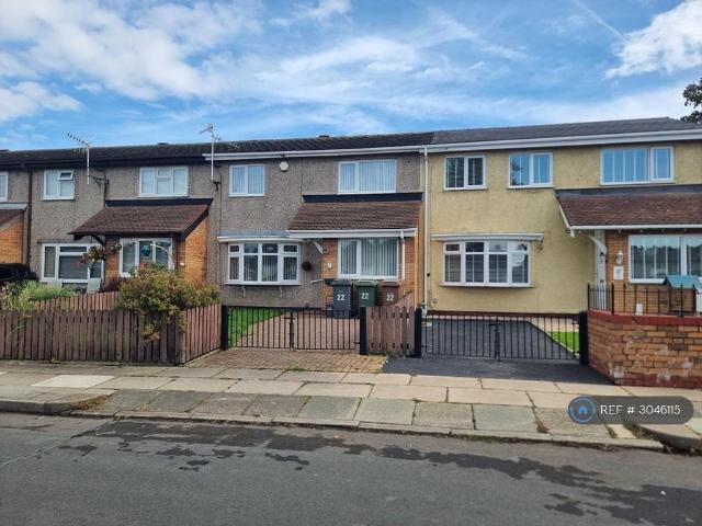 Broadfield Avenue, Prenton, CH43 3 bed terraced house to rent £995 pcm £230 pw