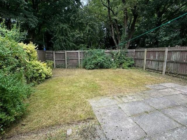 Broadfields, Chorley PR7, 3 bed property to rent, £995 pcm | PrimeLocation