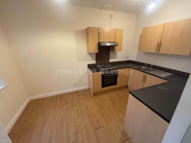 Broadgate, Lincoln LN2, 2 bed flat to rent, £725 pcm | PrimeLocation