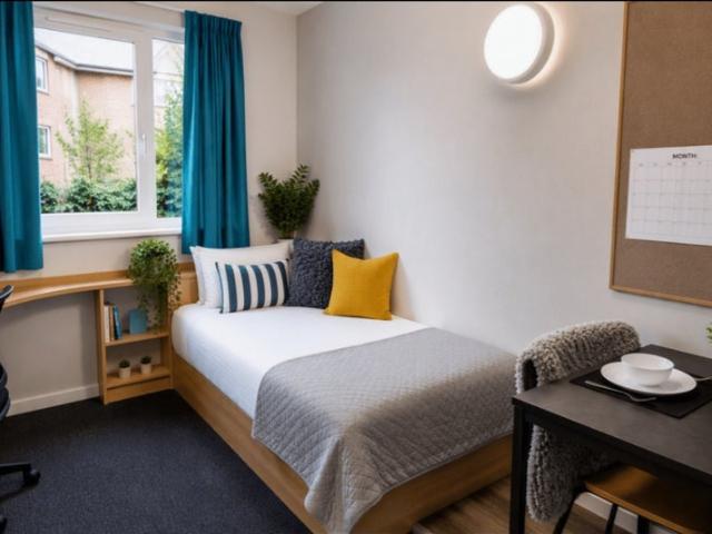 Broadgate Park Ensuite Studio UoN available!