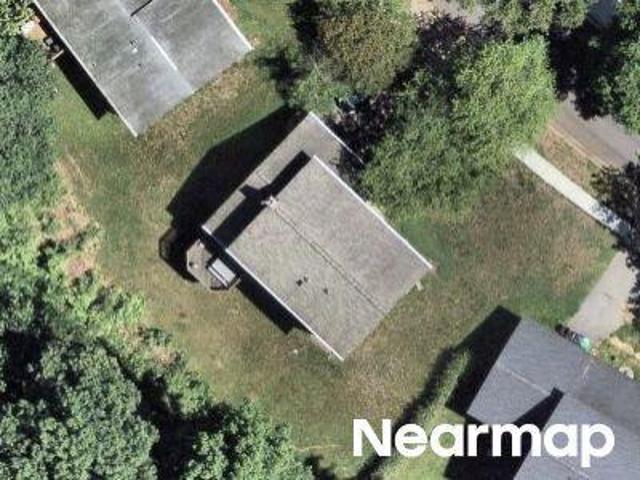Broadleaf Dr