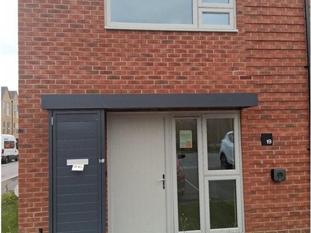 Broadleaf Drive, Manchester M46, 2 bed semi detached house to rent, £760 pcm | PrimeLocation