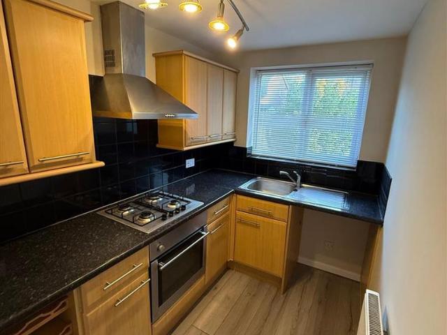 Broadley Close, Hull 1 bed flat to rent £595 pcm £137 pw