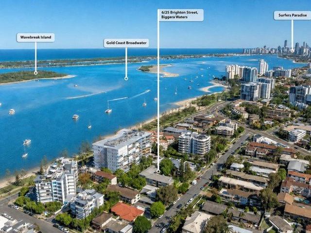 Broadwater Living with Three Private Balconies