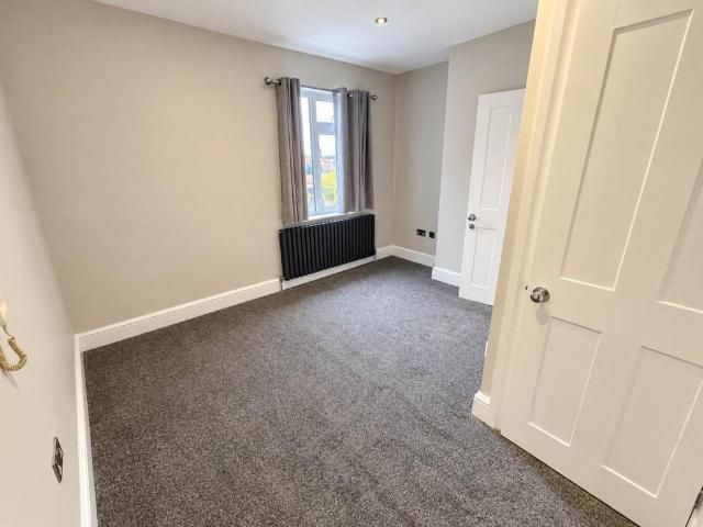 Broadwater Road, Worthing, West Sussex Studio to rent £695 pcm £160 pw
