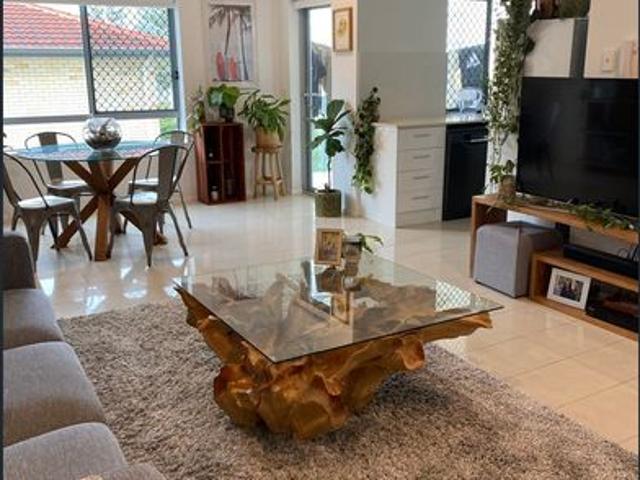 Broadwater Views in a Secure Complex