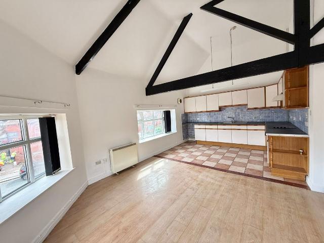 Broadway West, Walsall WS1, 2 bed maisonette to rent, £875 pcm | PrimeLocation