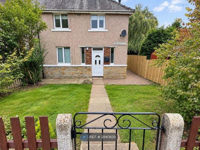 Broadway, Bingley BD16, 2 bed end terrace house to rent, £950 pcm | PrimeLocation