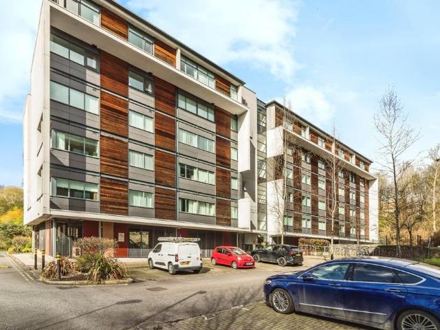 Broadway, Greater Manchester M50 2 bed apartment to rent £1,200 pcm £277 pw