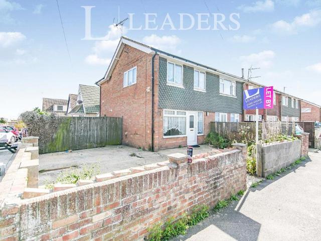 Broadway, Jaywick, CO15 3 bed terraced house to rent £1,150 pcm £265 pw