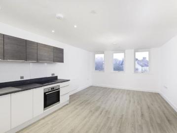 Broadway, Peterborough PE1, 2 bed flat to rent, £1,100 pcm | PrimeLocation