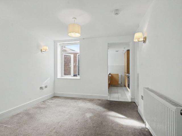 Broadway Place Lc546, Wimbledon SW19, 2 bed flat to rent, £1,750 pcm | PrimeLocation