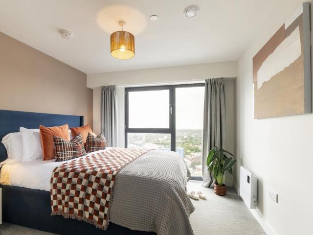 Broadway Residences, Broad Street, Birmingham, B15 1BF, United Kingdom | 1 bed apartment for rent #142875117 | Rentberry