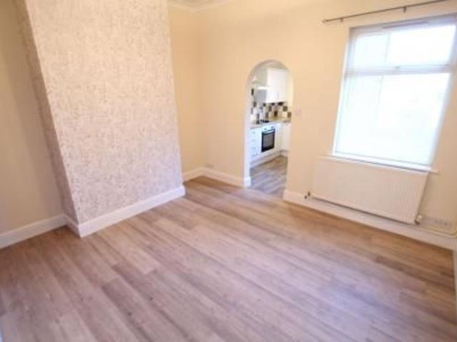 Broadway Street, Burton upon Trent, DE14
