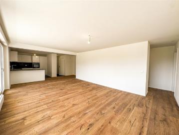 BROC – Wunderschönes 4.5 Zimmer Apartment komplett renoviert