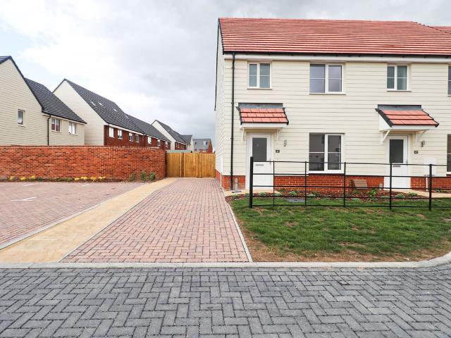 Brocade Road, Andover, Hampshire SP11, 3 bed end terrace house to rent, £1,550 pcm | PrimeLocation