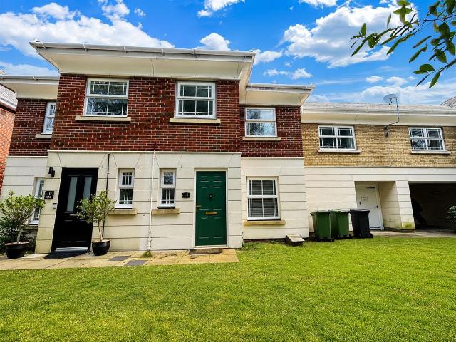 Brock Close, Cam GU16, 3 bed terraced house to rent, £2,100 pcm | PrimeLocation