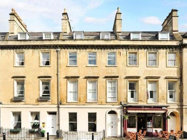 Brock Street, Bath, 2 Bedroom Maisonette