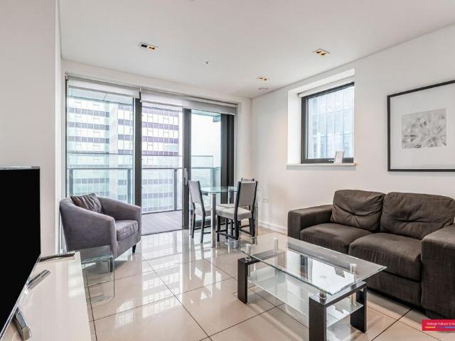 Brock Street, Regents Park, London, NW1 2 bed flat to rent £4,225 pcm £975 pw