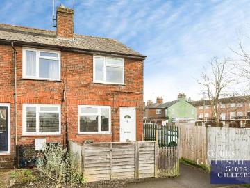 Brockhurst Road, Chesham, Buckinghamshire HP5, 2 bed end terrace house to rent, £1,500 pcm | PrimeLocation